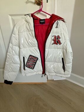 Rockstar Originals Women's White & Red Puffer Jacket